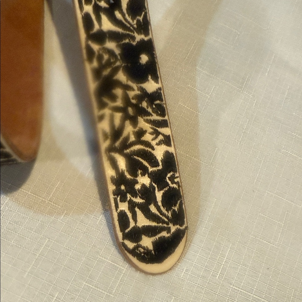 Lucky Brand Black and Cream Patterned Belt - Picture 3 of 6